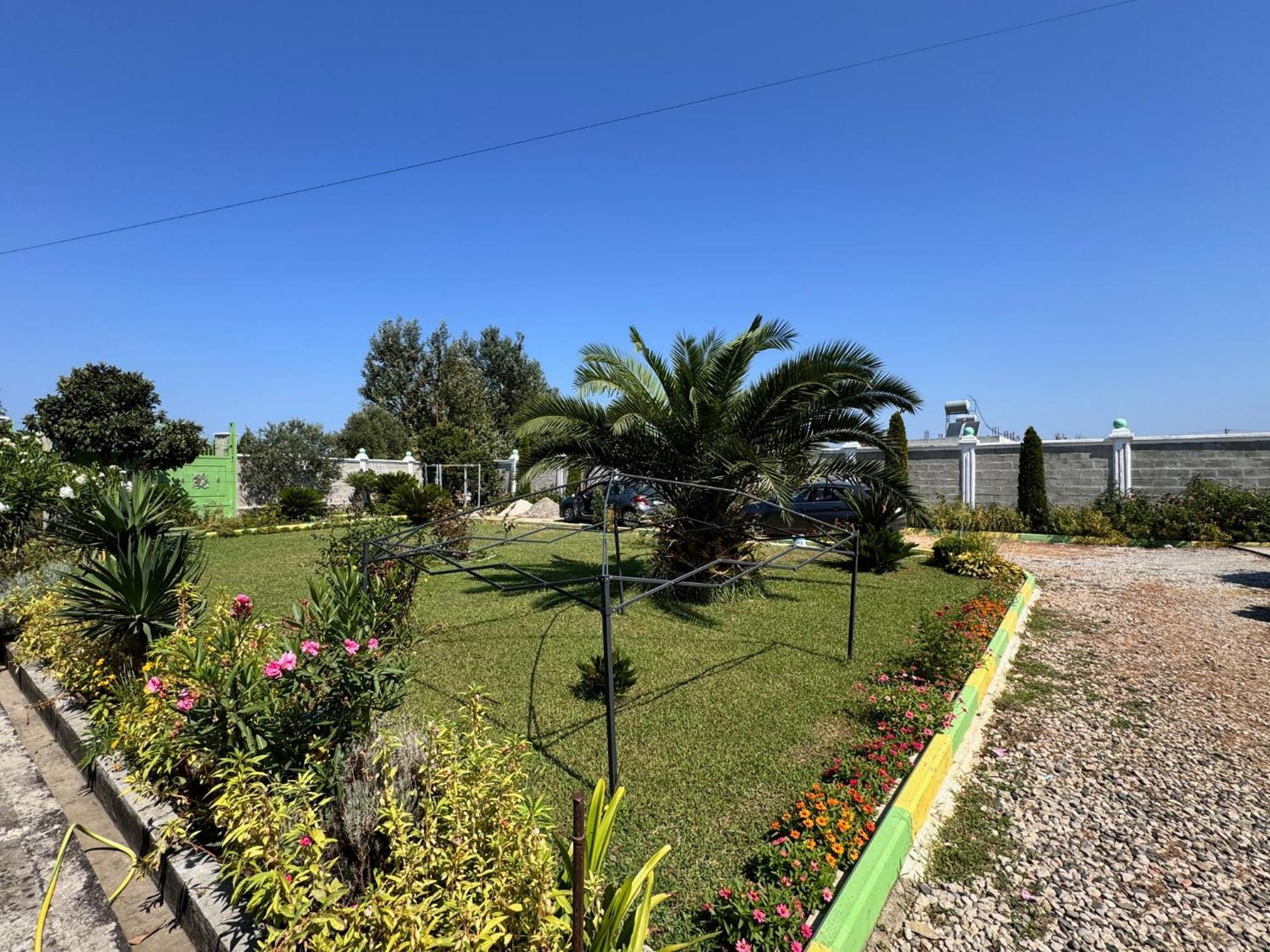 Ponari Apartments Rrotull Exterior photo